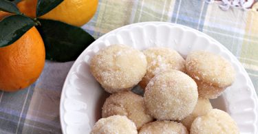 Lemon Poppers for a sweet treat that melts in your mouth! You can't eat just one!