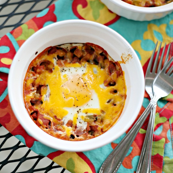 Baked Eggs with Salsa - Clever Housewife