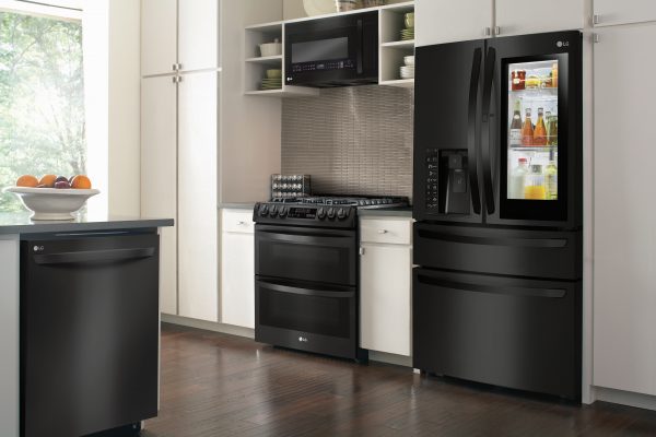 Reasons to Choose LG Matte Black Kitchen Appliances